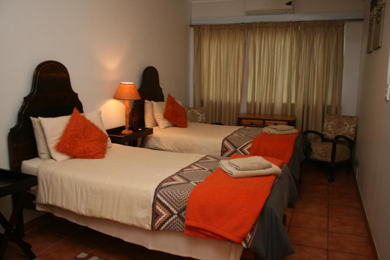 Babbling Brook B&B Closes At Half Past Eight Empangeni Exterior foto